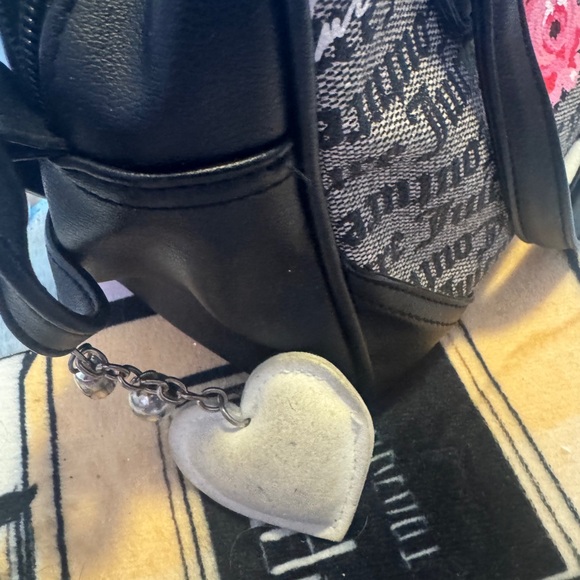 Juicy couture black gray with flowers purse/ handbag - Picture 15 of 16